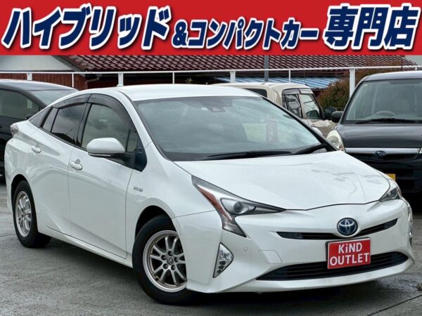 プリウス Sセーフティプラス