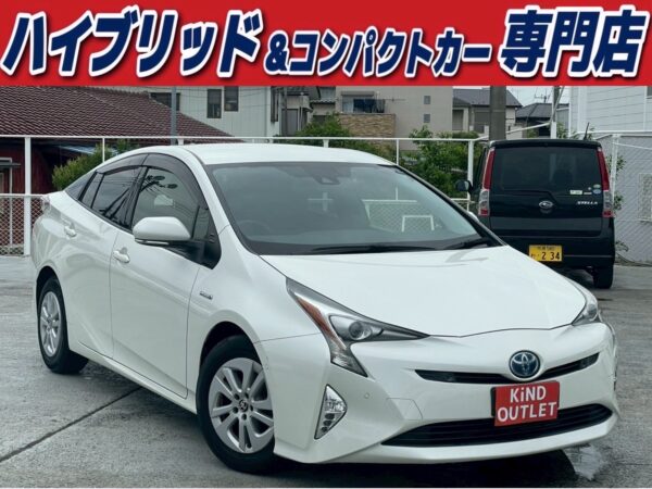 プリウス Sセーフティプラス