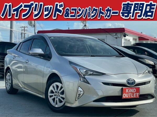 プリウス Sセーフティプラス