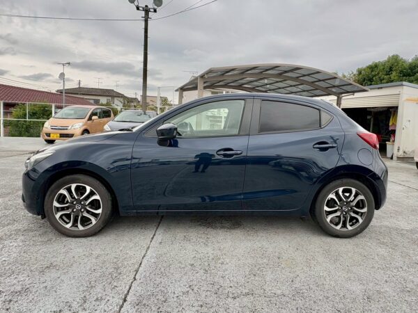 デミオ XDツーリング