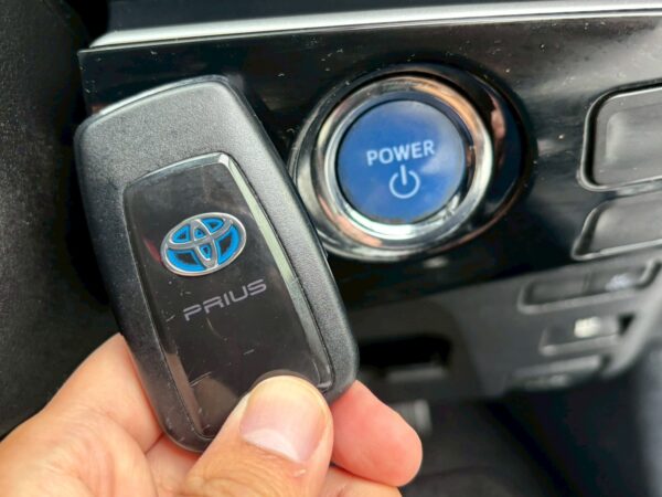 プリウス S 後期