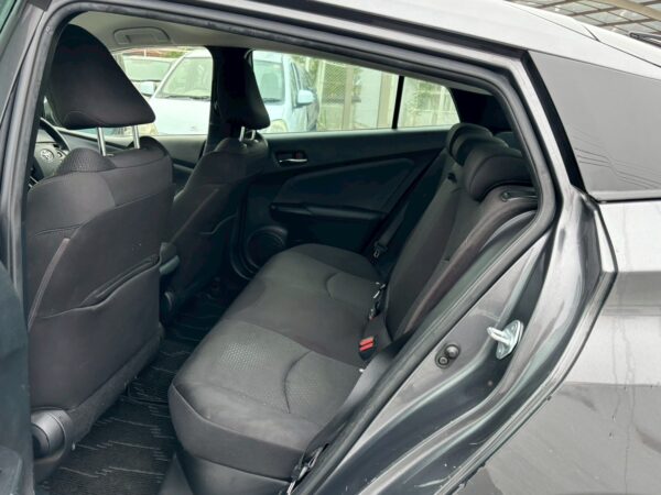 プリウス S 後期