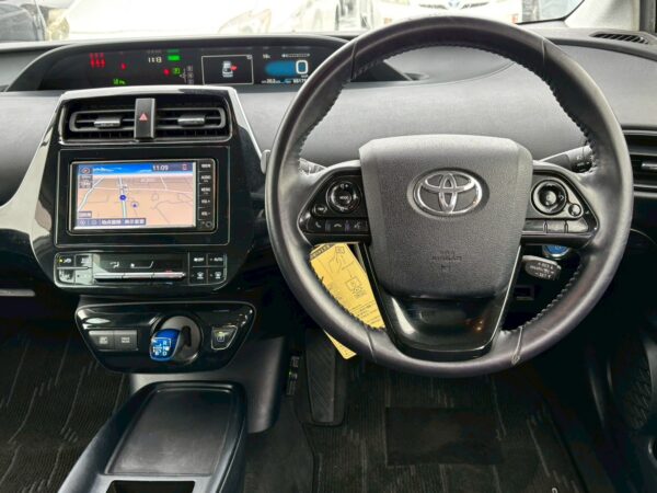 プリウス S 後期