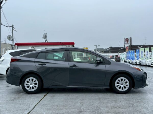 プリウス S 後期