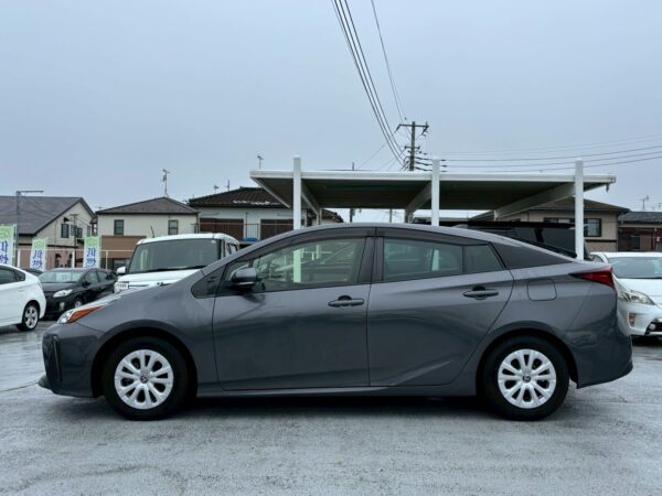 プリウス S 後期