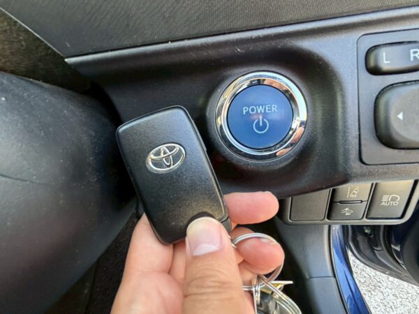 アクア Sスタイルブラック 中期