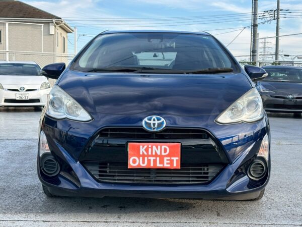 アクア Sスタイルブラック 中期