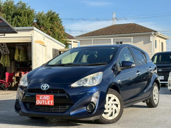 アクア Sスタイルブラック 中期