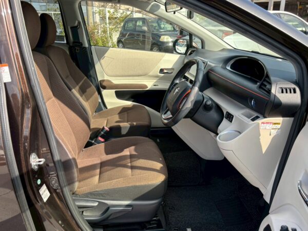 シエンタ　ハイブリッドG