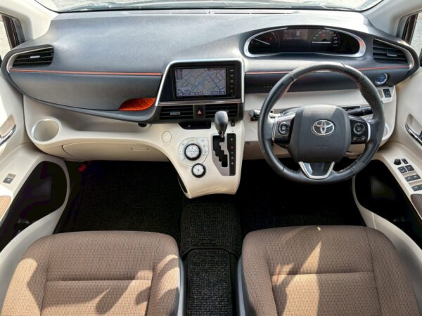 シエンタ　ハイブリッドG