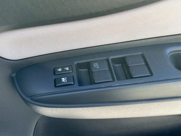 ノート e-power X 後期