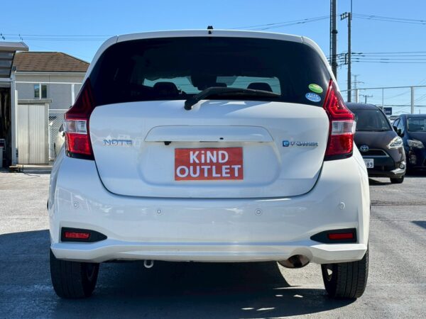 ノート e-power X 後期