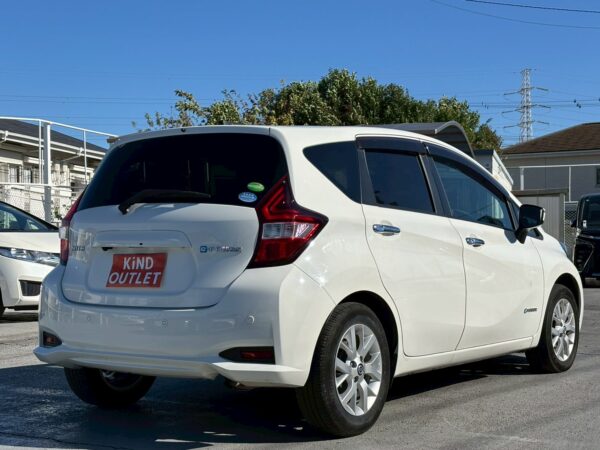 ノート e-power X 後期