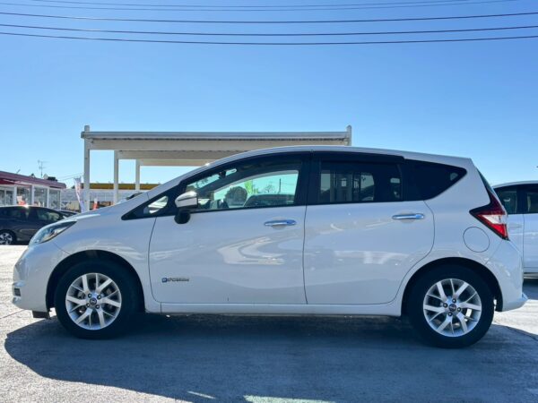 ノート e-power X 後期