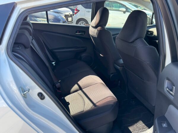 プリウス Sセーフティプラス 50前期