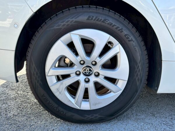 プリウス Sセーフティプラス 50前期