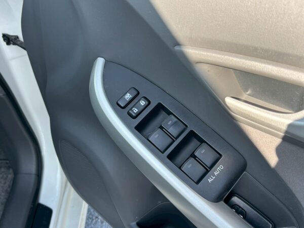 プリウス Sツーリングセレクション