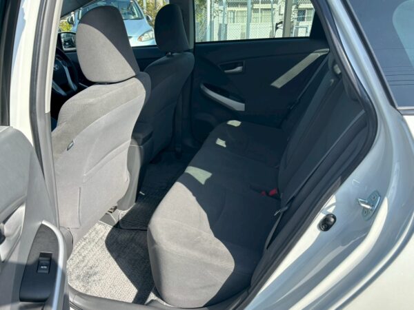 プリウス Sツーリングセレクション