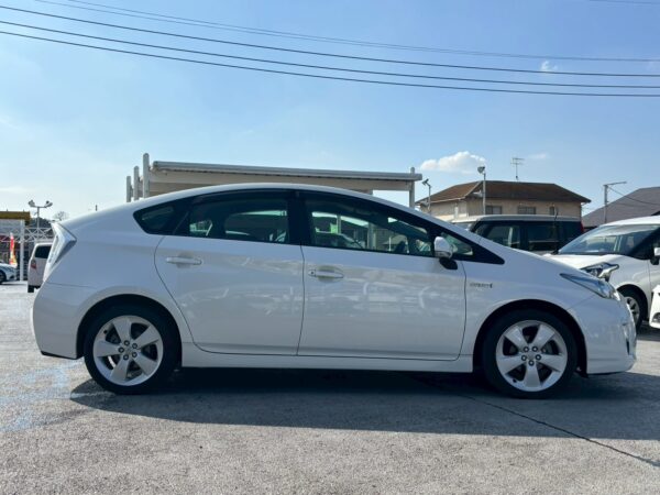 プリウス Sツーリングセレクション