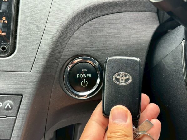 プリウス G LEDエディション