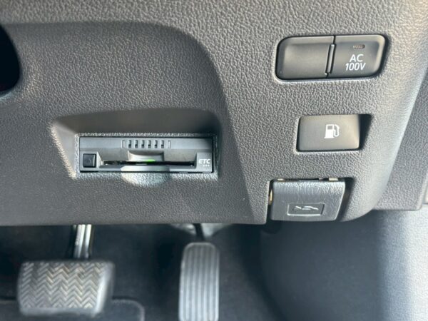 プリウス S 後期