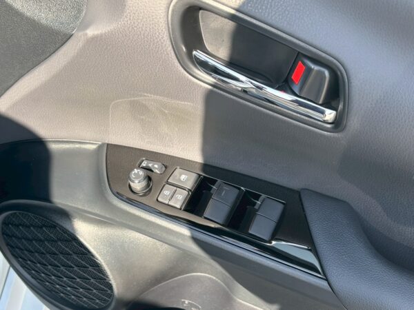 プリウス S 後期