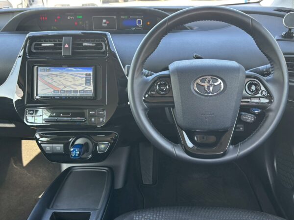 プリウス S 後期