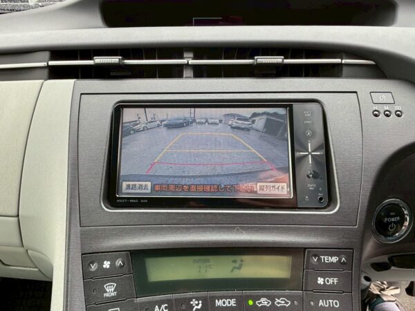 プリウス S LEDエディション