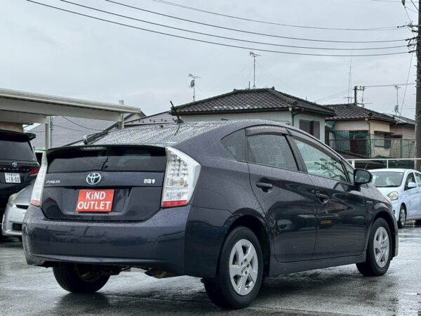 プリウス S LEDエディション