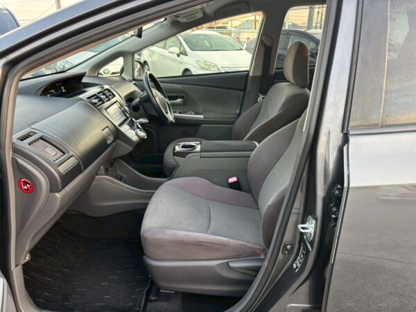 プリウスα Sツーリングセレクション