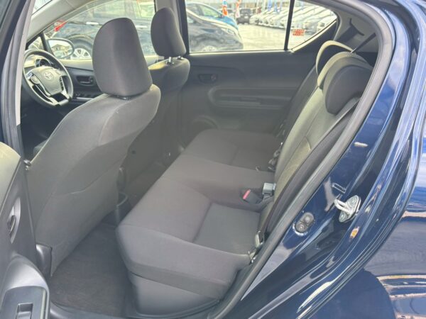 アクア Sスタイルブラック 後期