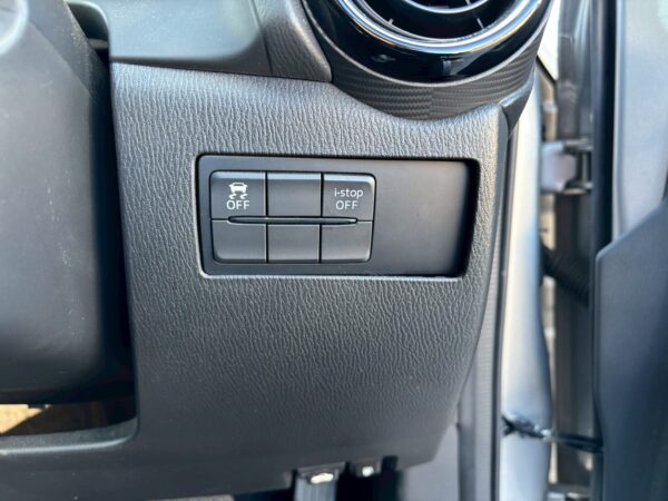 デミオ XDツーリング