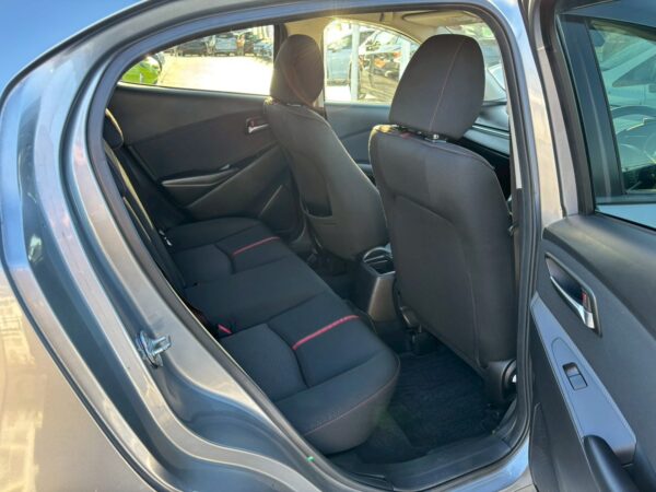 デミオ XDツーリング