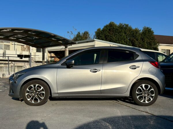 デミオ XDツーリング