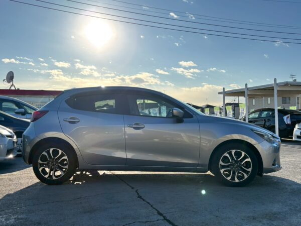 デミオ XDツーリング