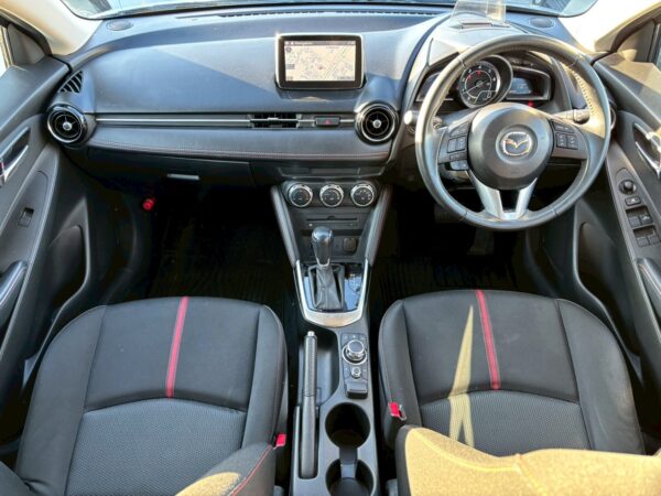 デミオ XDツーリング