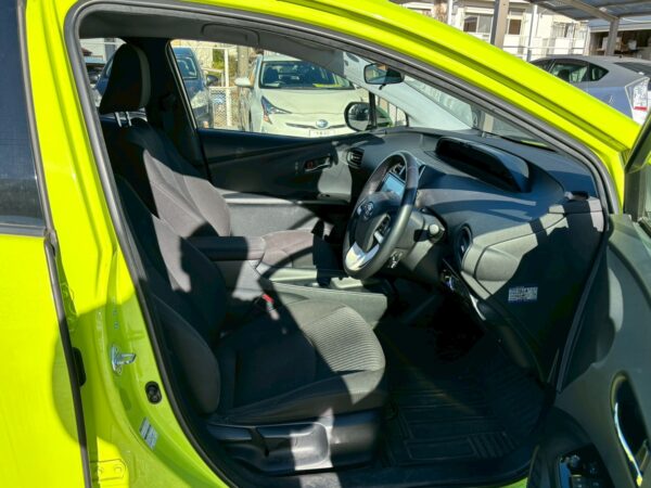 プリウス S 50前期