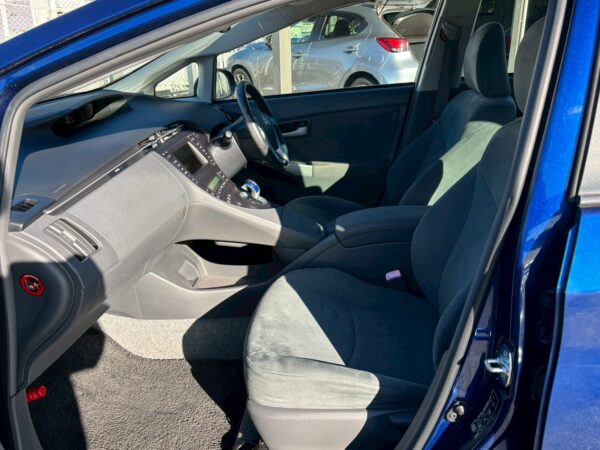 プリウス G 30前期