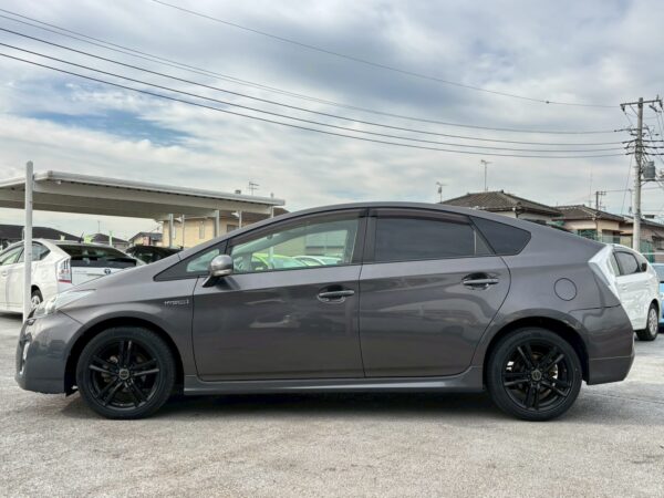 プリウス S LEDエディション 30前期