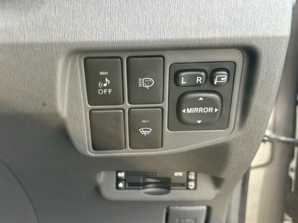 プリウス S LEDエディション 30前期