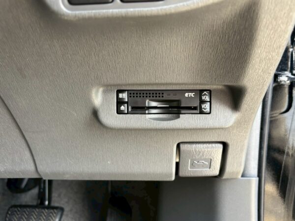 プリウス Sツーリングセレクション