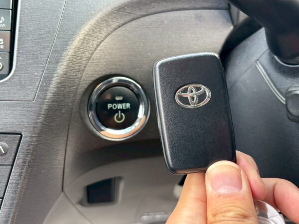 プリウス Sツーリングセレクション