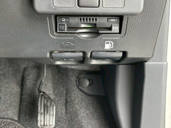 ルーミー カスタムG