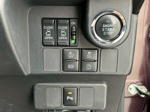 ルーミー カスタムG