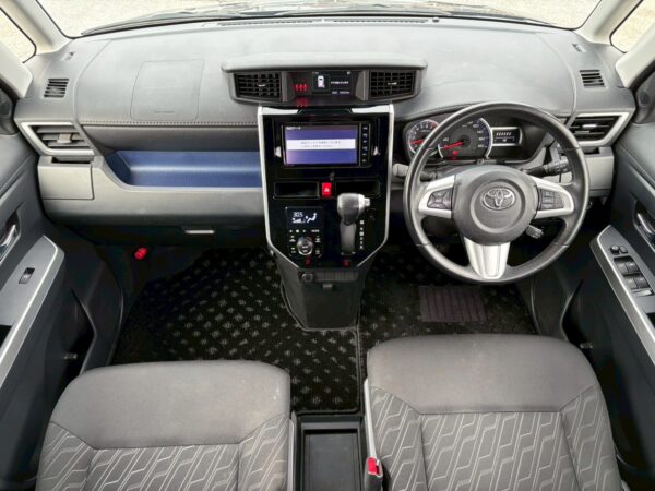 ルーミー カスタムG