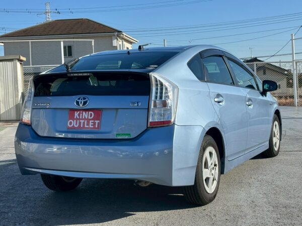 プリウス S LEDエディション