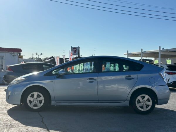 プリウス S LEDエディション