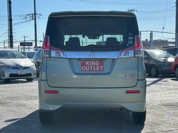 ソリオ　ハイブリッドMZ