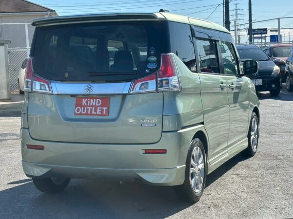 ソリオ　ハイブリッドMZ