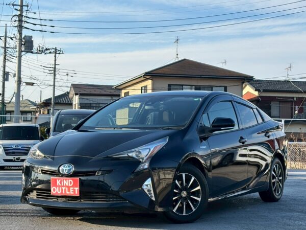 プリウス Sセーフティプラス